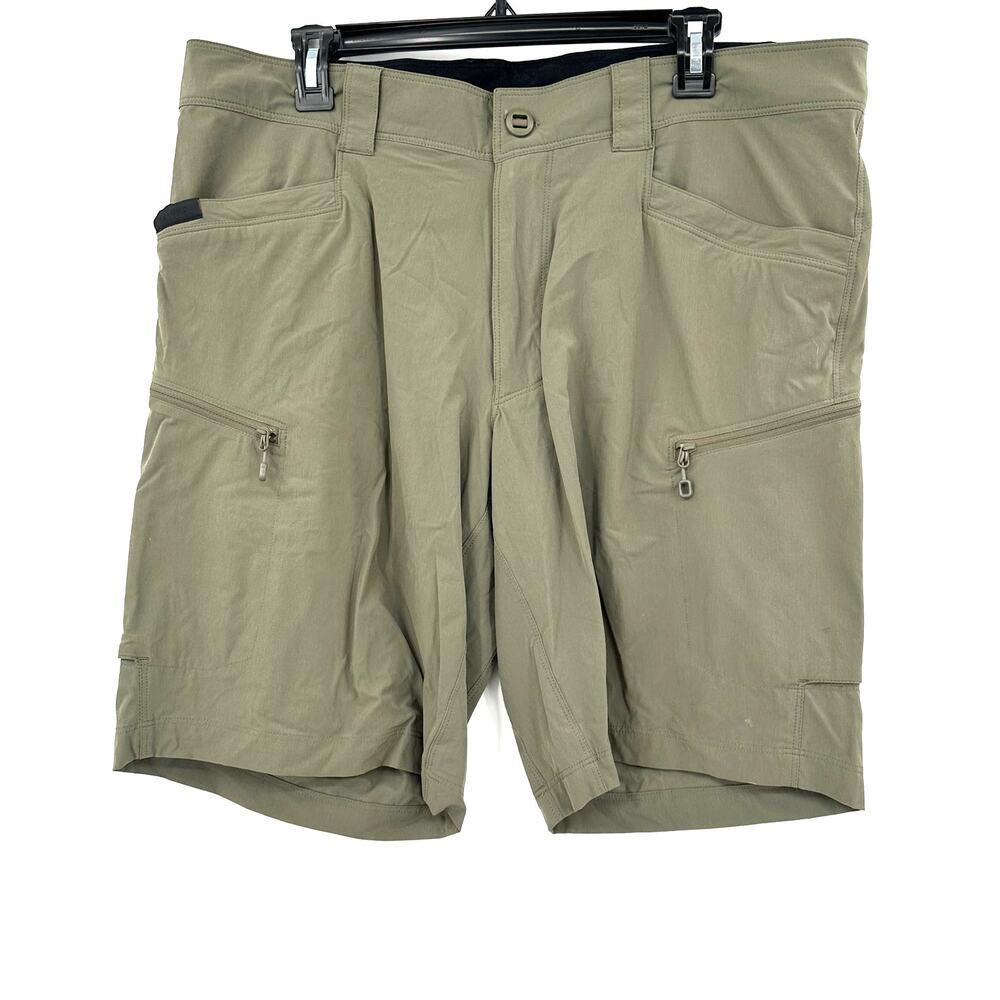 Beyond Size Large Cargo Shorts‎ Zipper Pockets Casual Hiking Outdoors Relaxed